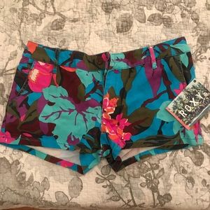 Brand new roxy shorts
